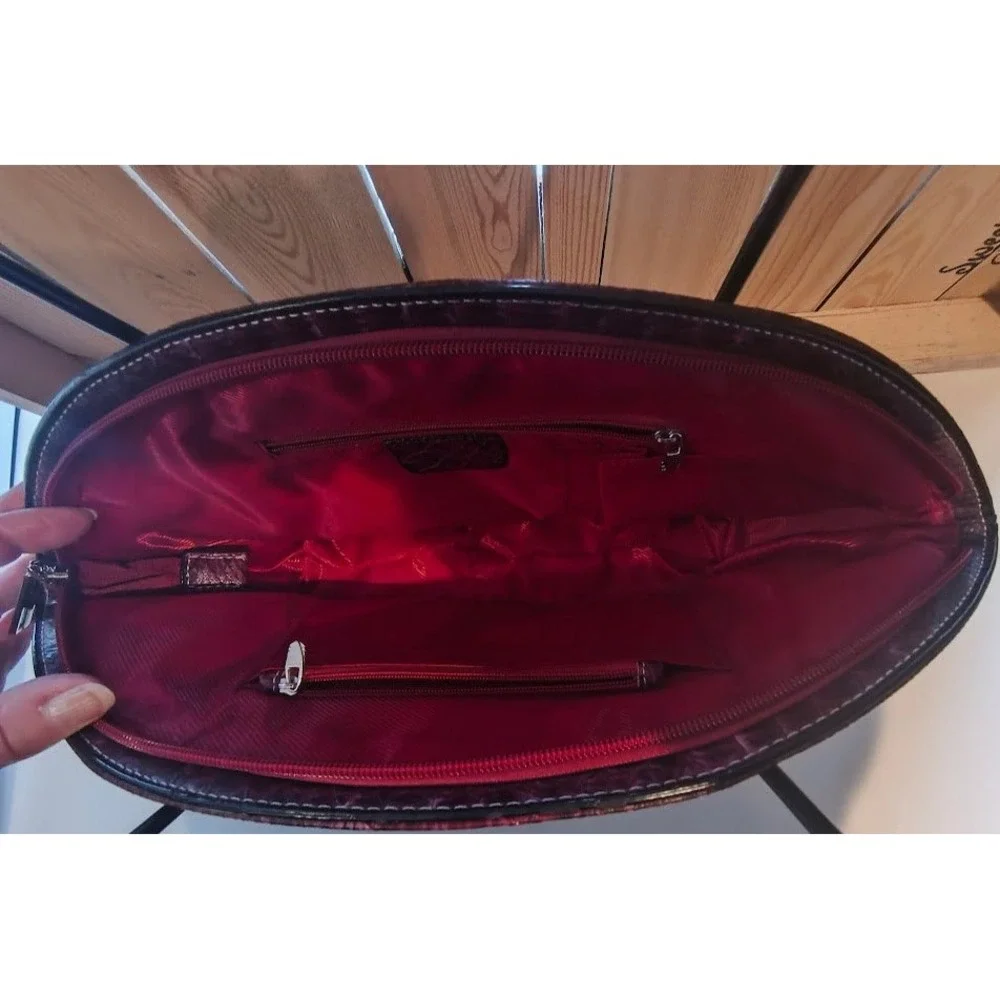 Unique Retro Burgundy Snakeskin Style Fan Shape Handbag‎ Women's - Picture 5 of 11